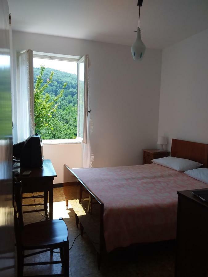 Albergo Delfino San Pietro d'Olba Room photo